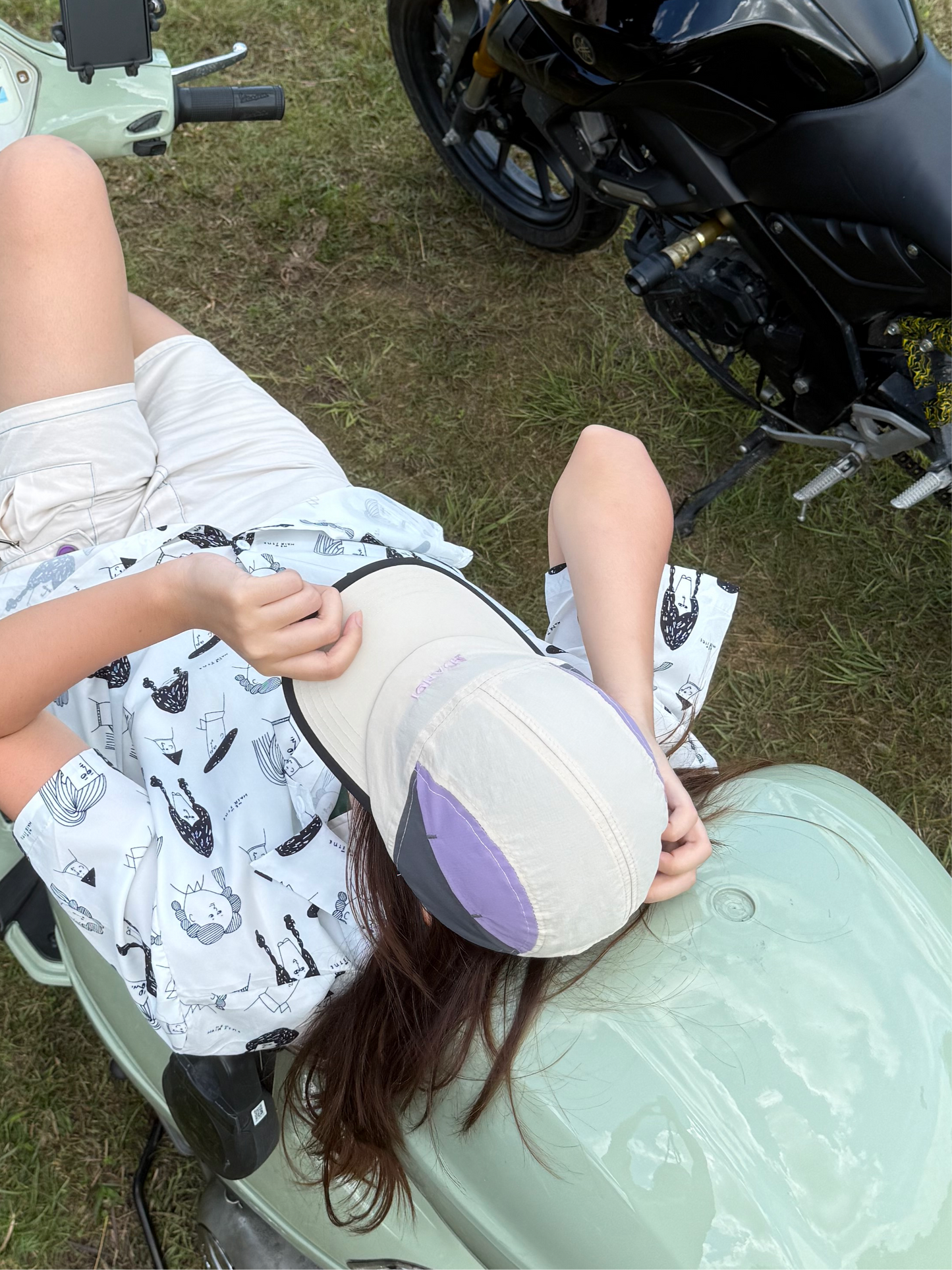 Cream //Violet & Grey// Outdoor 5-Panel Cap
